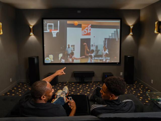 1691387136841032564.jpg 1691387024573.jpg