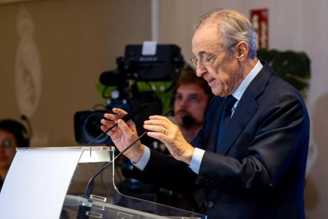 jiuyou游戏-科贝：皇马将困境责任归咎于球员，下赛季将做出出人意料决策